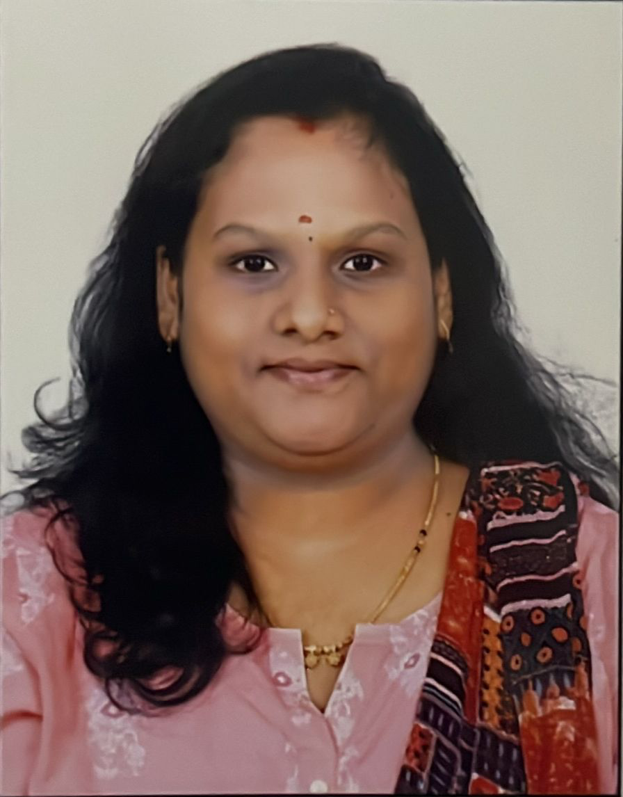 Dr Shaheena, Senior Consultant Physiotherapist at Aura Birthing Partner